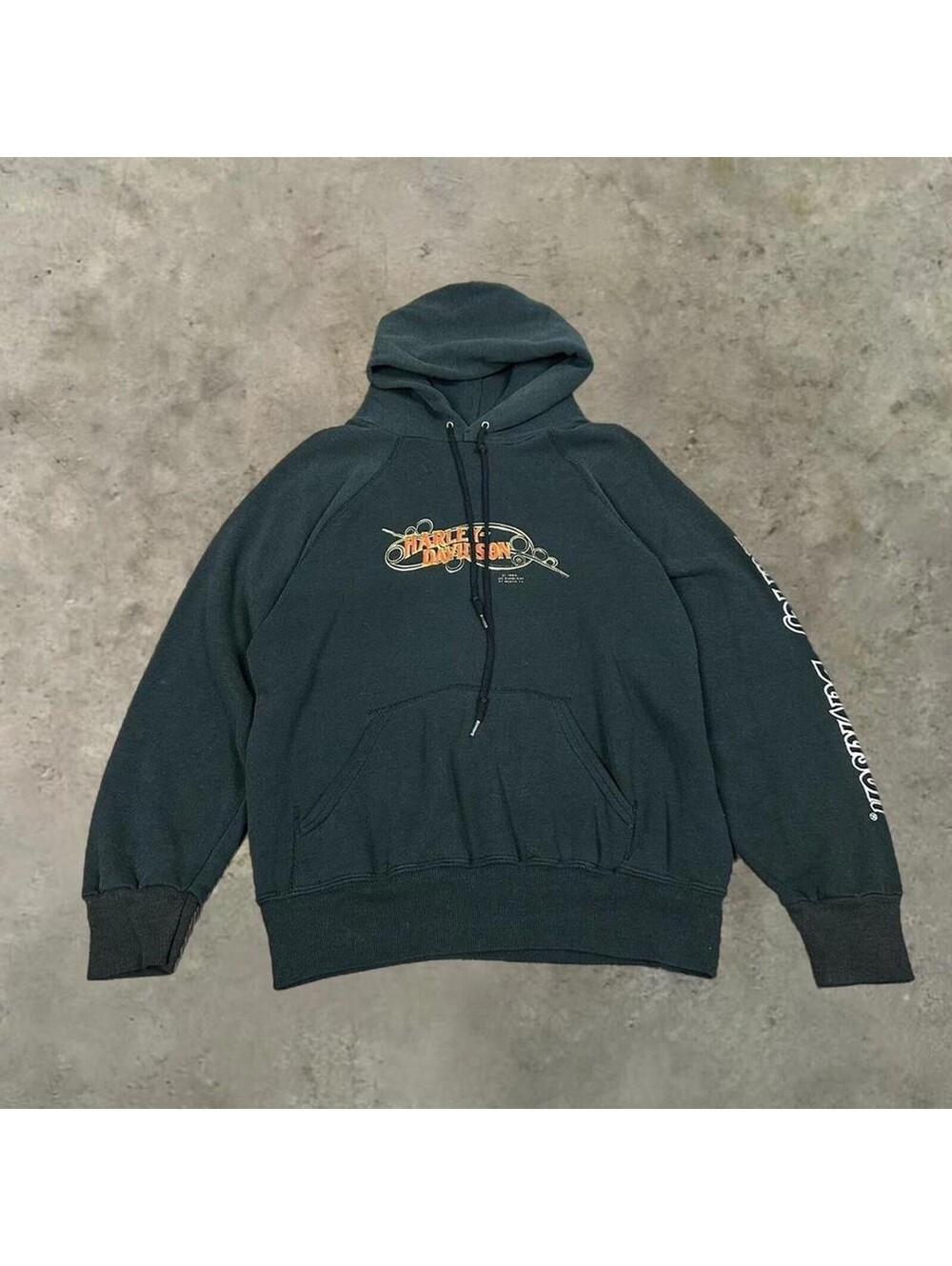 Vintage Harley Davidson 80s 3d emblem faded black pullover hoodie Men Medium